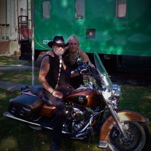 Meet your Posher, Don